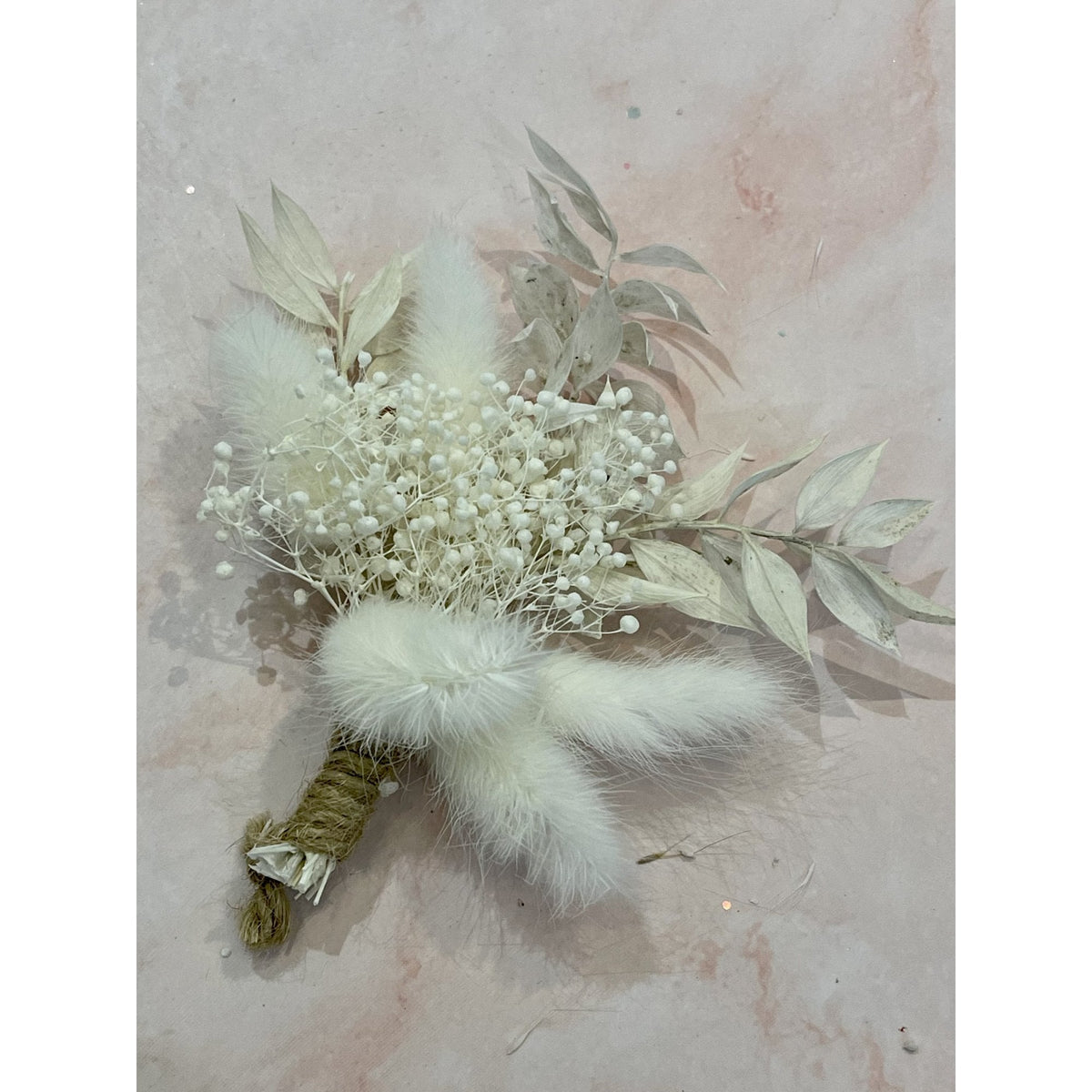 White Mini Flower Cake Bouquet