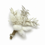 White Mini Flower Cake Bouquet
